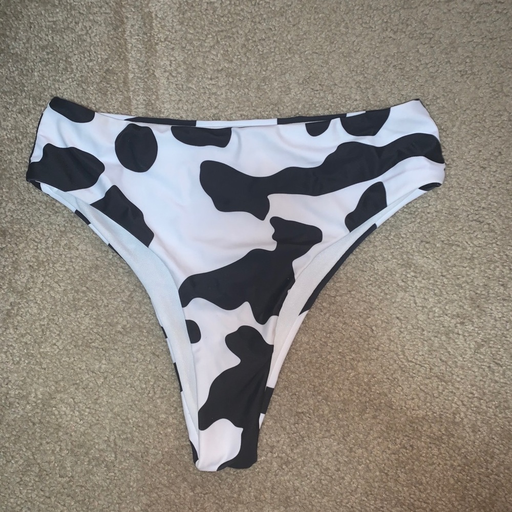 Shein cow print swim bottoms!!